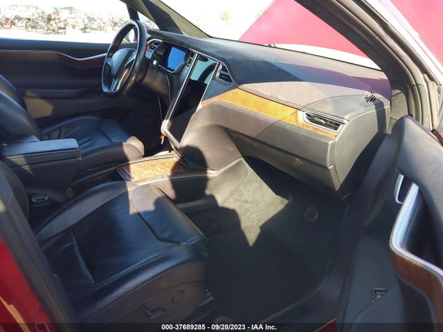 Tesla Model X 90d/75d/100d 2017 5YJXCBE24HF053776 Image 5