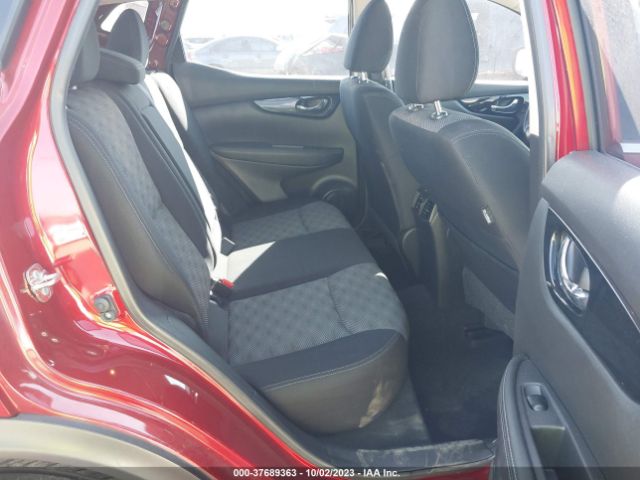 JN1BJ1CP0KW224926 Nissan Rogue Sport Sv