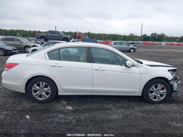 2010 HONDA ACCORD SDN LX-P VIN: 1HGCP2F46AA137522