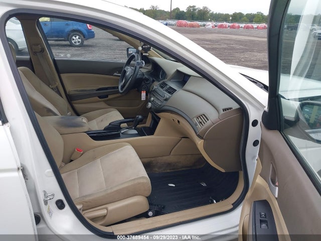 2010 HONDA ACCORD SDN LX-P VIN: 1HGCP2F46AA137522