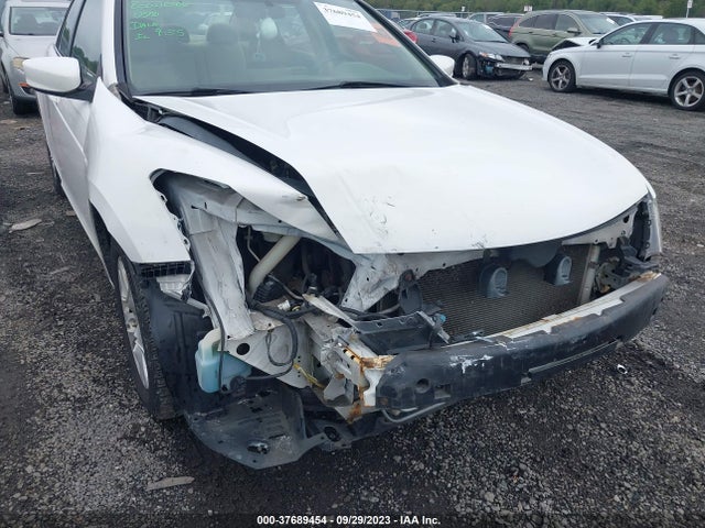 2010 HONDA ACCORD SDN LX-P VIN: 1HGCP2F46AA137522