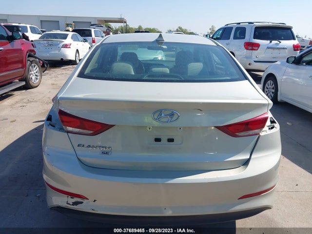 2017 HYUNDAI ELANTRA SE VIN: 5NPD74LF5HH111551