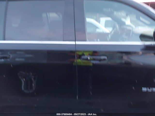 Chevrolet Suburban Lt 2023 1GNSKCKD8PR295897 Image 13