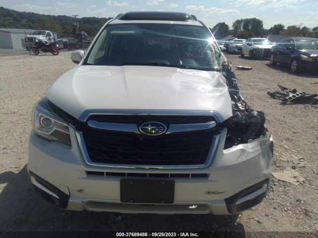 JF2SJATC1HH522782 Subaru Forester Touring