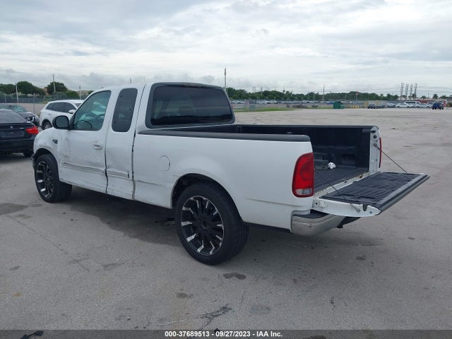 2001 FORD F-150 XL/XLT VIN: 1FTZX17221NB34755