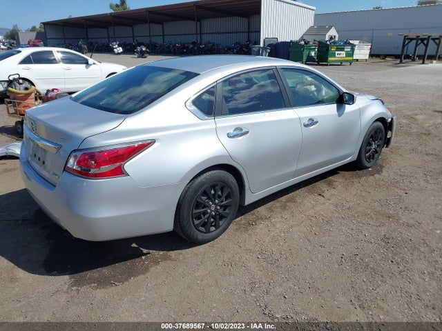 Nissan Altima 2.5 S 2014 1N4AL3AP0EC270219 Image 4