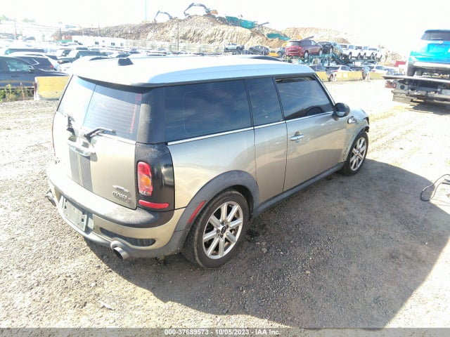 2009 MINI COOPER CLUBMAN WMWMM33519TP91565 Photo 3