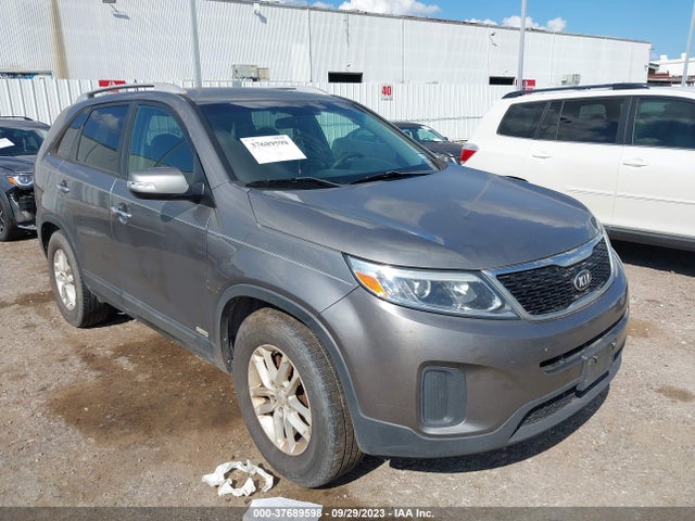 2015 5XYKTDA77FG649204 main image