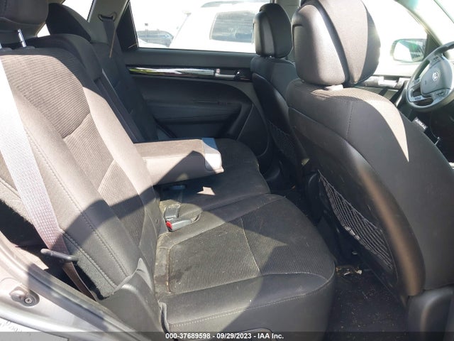 KIA SORENTO LX 2015 5XYKTDA77FG649204 Image 8