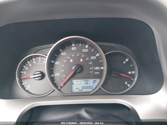 Toyota RAV4 LE 2016 JTMZFREV2GJ098600 Image 7