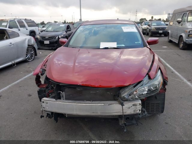1N4AL3AP8JC152946 Nissan Altima 2.5 Sr