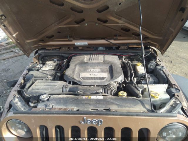 1C4BJWDG7FL650564 Jeep Wrangler Unlimited Sport