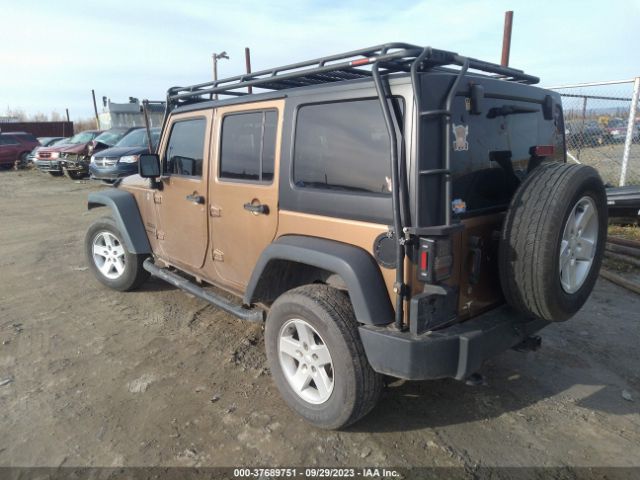 1C4BJWDG7FL650564 Jeep Wrangler Unlimited Sport