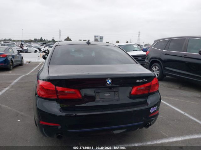 WBAJA9C54JB251300 BMW 5 Series 530e Iperformance