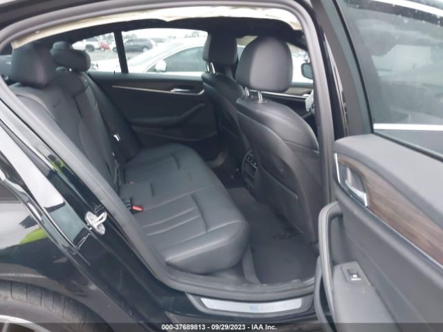 WBAJA9C54JB251300 BMW 5 Series 530e Iperformance