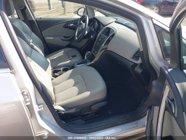 1G4PR5SK5E4118315 Buick Verano Convenience Group