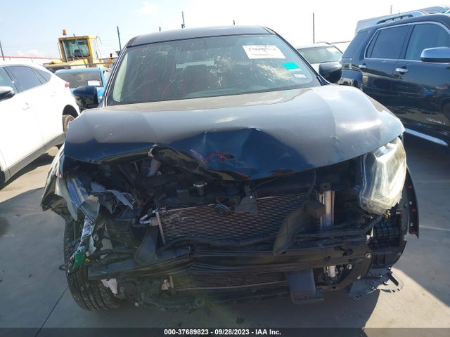 2016 NISSAN ROGUE S VIN: 5N1AT2MT2GC839566