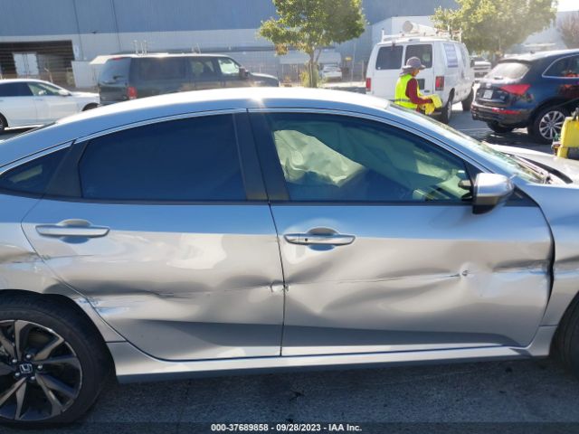 2HGFC2F88KH500935 Honda Civic Sedan Sport