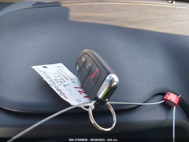 ZACCJBBB6JPH45478 Jeep Renegade Altitude