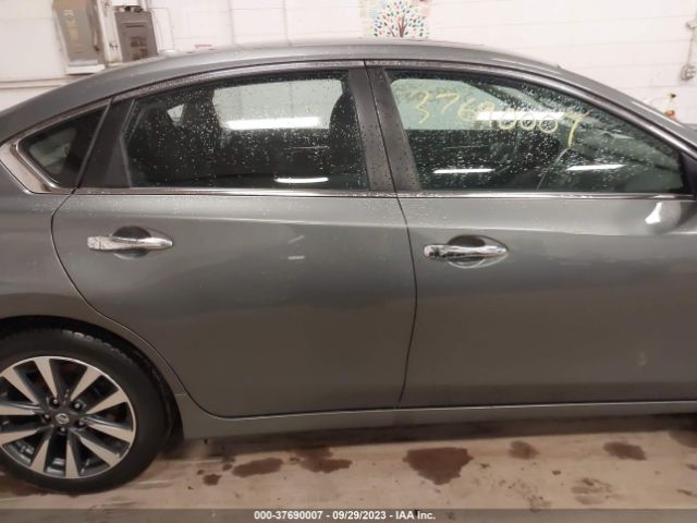 1N4AL3AP5HC258734 Nissan Altima 2.5 Sv