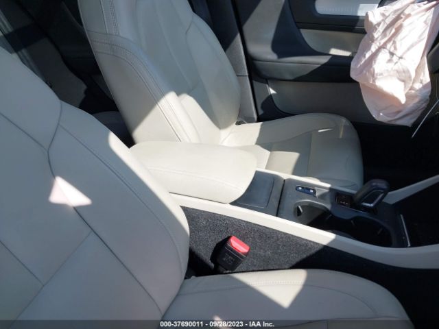 YV4162XZ7K2003050 Volvo Xc40 Momentum/r-design