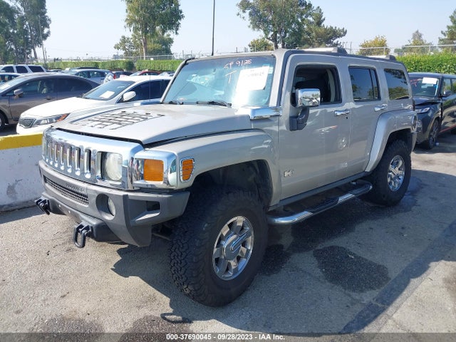 2006 HUMMER H3 VIN: 5GTDN136068130999