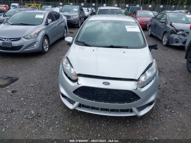 3FADP4EE7GM188876 Ford FIESTA SE