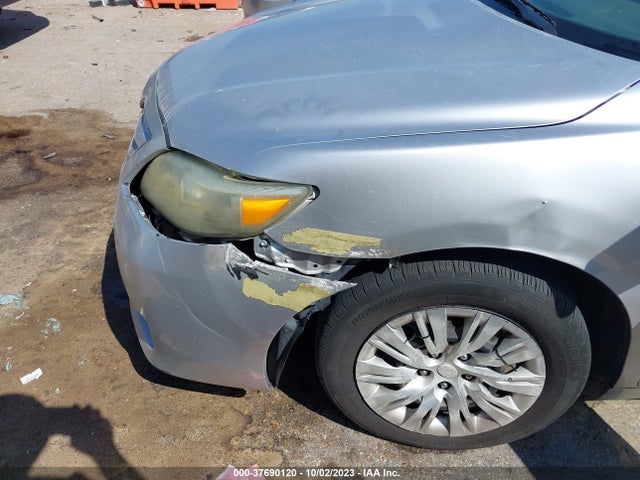 2011 TOYOTA CAMRY VIN: 4T1BF3EK5BU147652