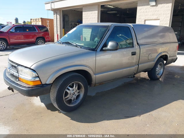 1998 CHEVROLET S-10 VIN: 1GCCS14X8WK239202