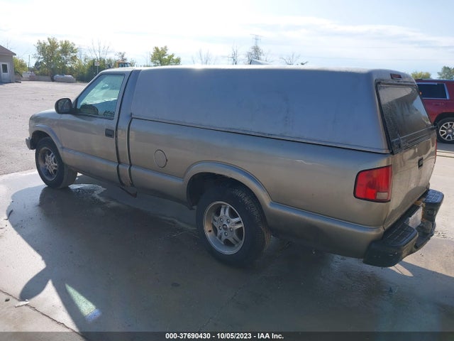 1998 CHEVROLET S-10 VIN: 1GCCS14X8WK239202