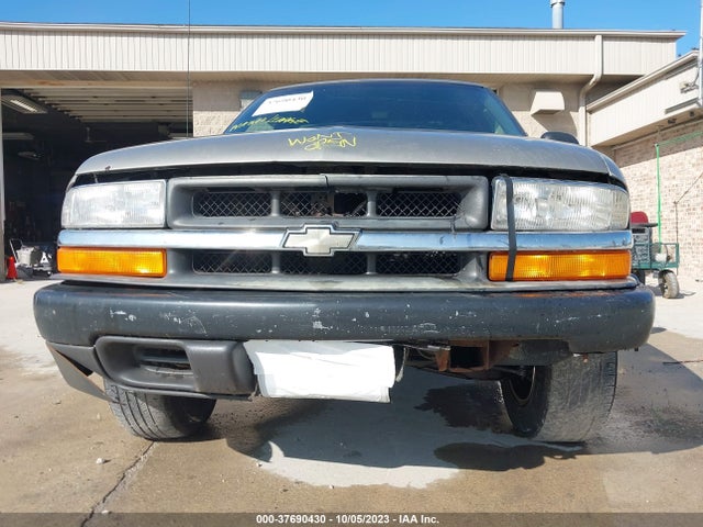 1998 CHEVROLET S-10 VIN: 1GCCS14X8WK239202