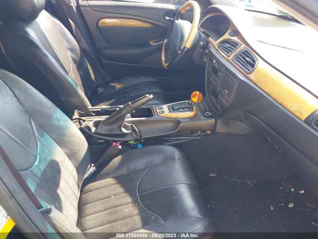 2002 JAGUAR S-TYPE SAJDA01P92GM26680 Photo 4