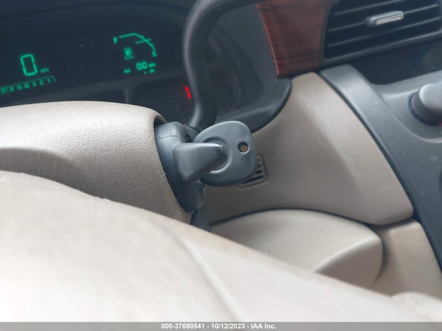 37690541 :رقم المزاد ، 1G6KD54Y24U222650 vin ، 2004 Cadillac Deville مزاد بيع