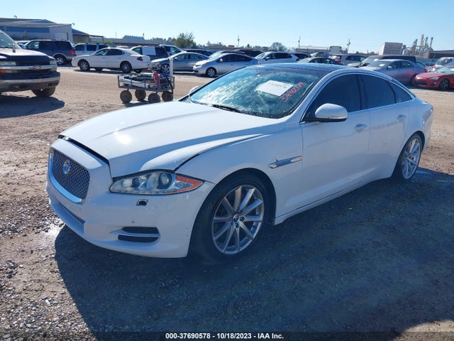 2012 JAGUAR XJ SAJWA1CB0CLV23145 Photo 1