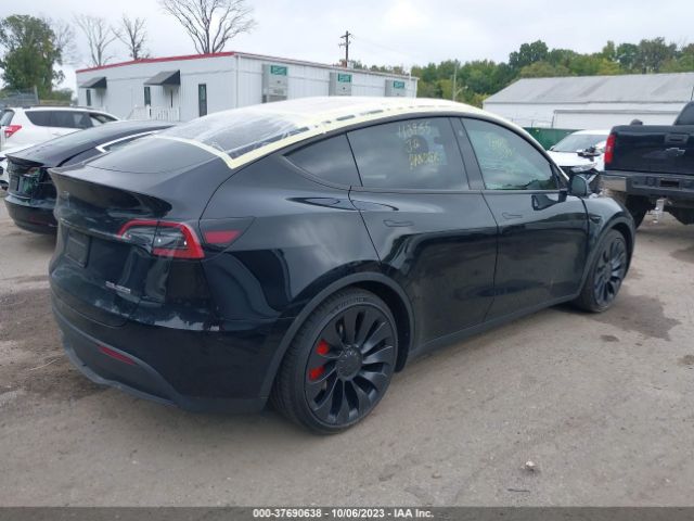 7SAYGDEF6NF548454 Tesla Model Y Performance
