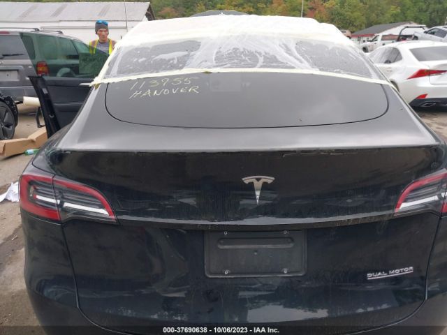 7SAYGDEF6NF548454 Tesla Model Y Performance