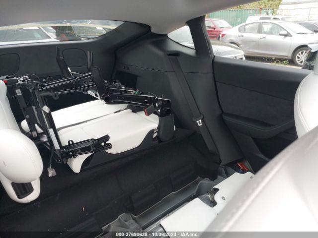 7SAYGDEF6NF548454 Tesla Model Y Performance