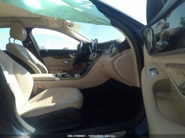 55SWF4KB3GU104538 Mercedes-Benz C 300 Sport 4matic/luxury 4matic/4matic