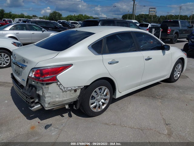 Nissan Altima 2.5 S 2014 1N4AL3AP8EC188089 Image 4