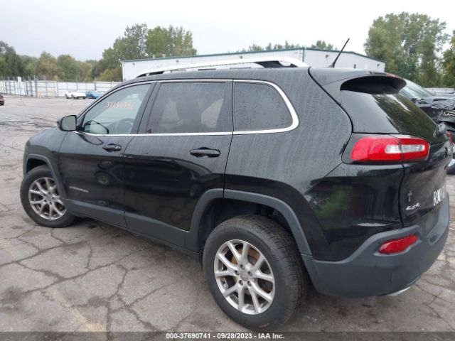 1C4PJMCS1FW725533 Jeep Cherokee Latitude