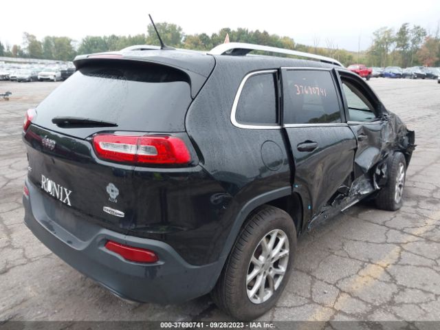 1C4PJMCS1FW725533 Jeep Cherokee Latitude