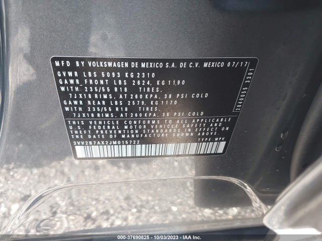 3VV2B7AX2JM015722 Volkswagen Tiguan Sel/se