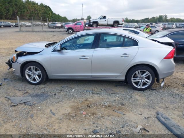 YV1612TM0F1345673 Volvo S60 T5 Platinum