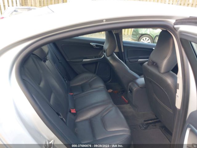 YV1612TM0F1345673 Volvo S60 T5 Platinum
