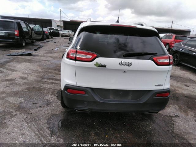 1C4PJLCS2GW291649 Jeep Cherokee Latitude