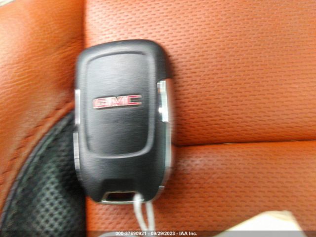 1GKKNLLS4LZ214079 GMC Acadia At4