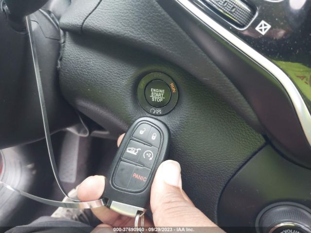 1C4PJMDX1KD125465 Jeep Cherokee Limited