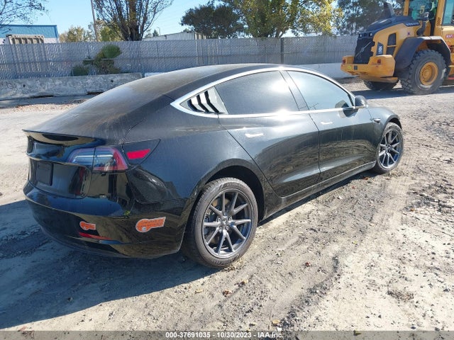 Tesla Model 3 Range 2019 5YJ3E1EA4KF424470 Image 4