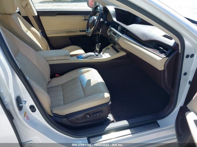 JTHBK1GG5G2239018 Lexus ES 350