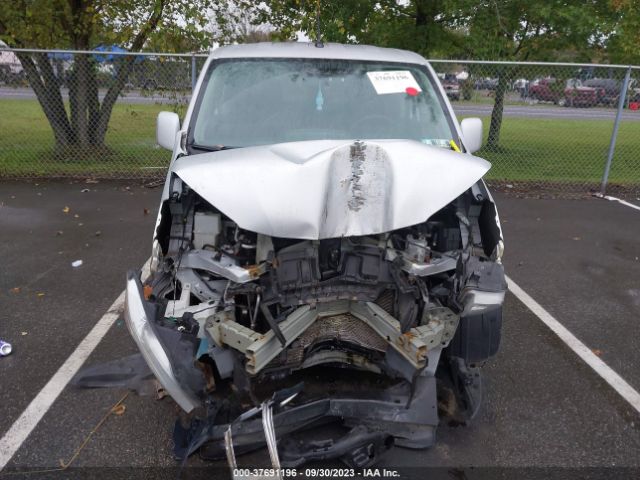 3N6CM0KN1FK728211 Nissan Nv200 S/sv